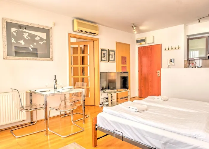 Center Lejlighedshotel 4*