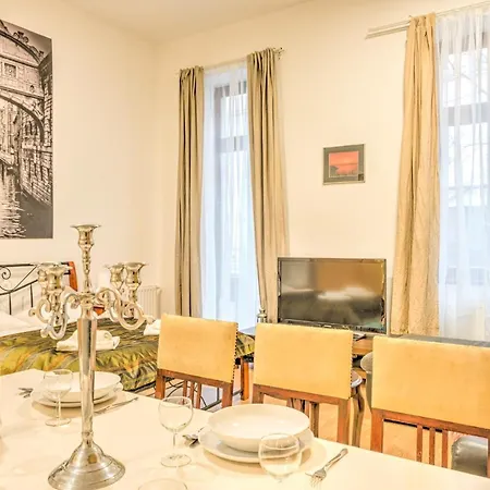 Center Aparthotel Budapest