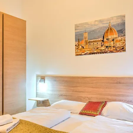 Aparthotel Center