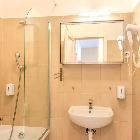 Hotel apartamentowy Center 4*