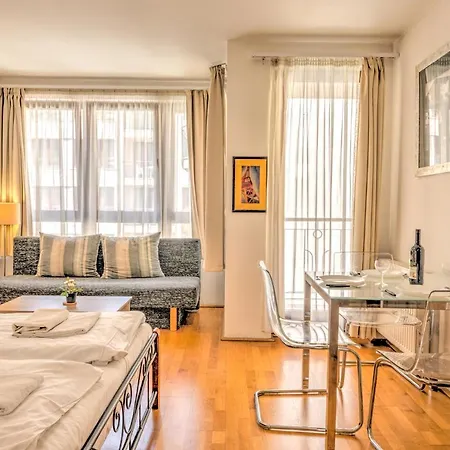Center 4* Budapeste