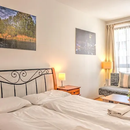 Aparthotel Center