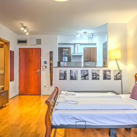 Apart-hotel Center *
